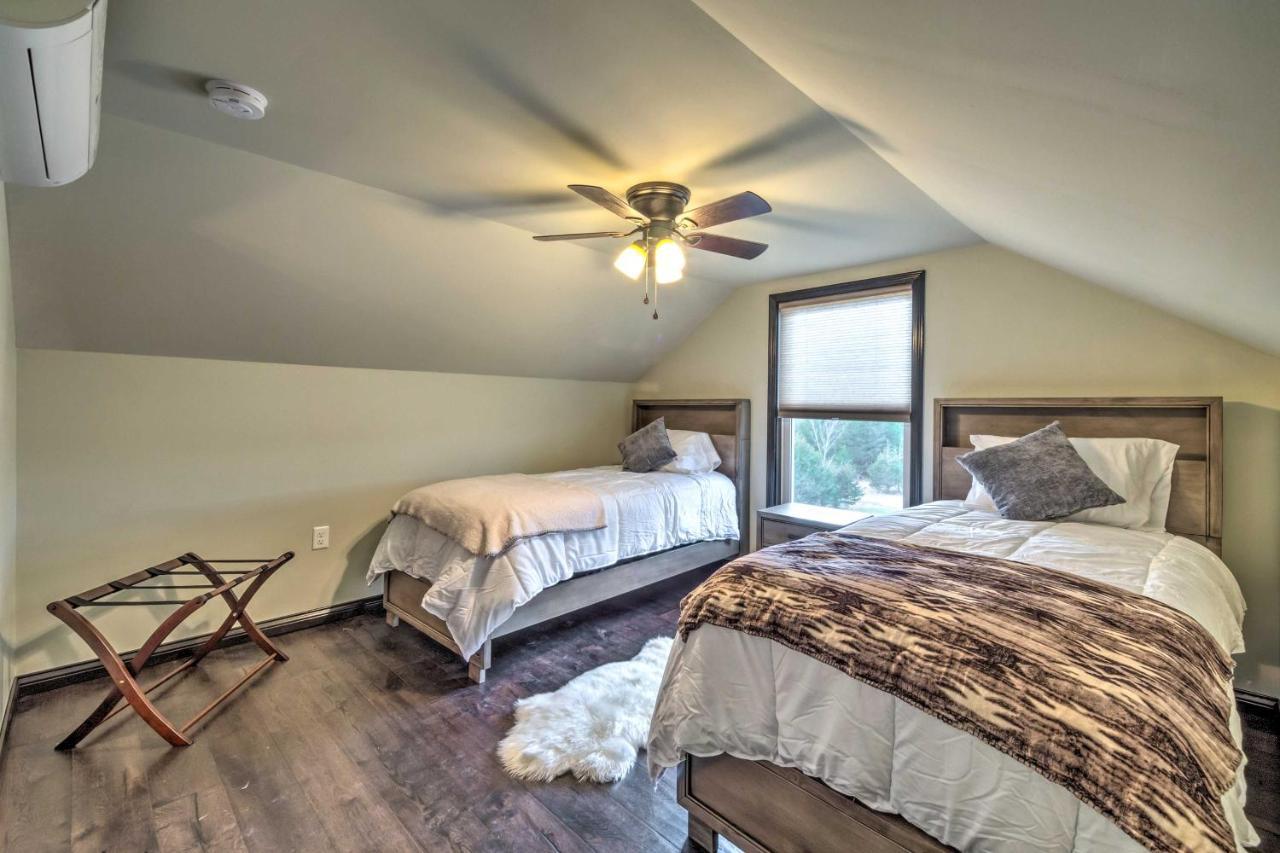 Tranquility Lake Getaway With Hot Tub On 27 Acres! Columbia Exterior photo